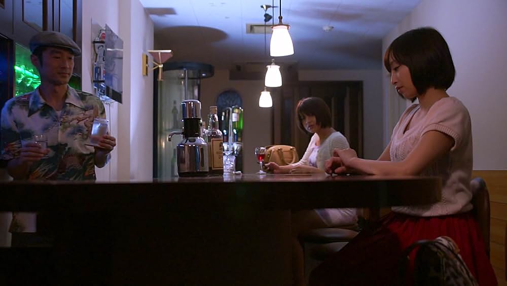 黒下着の女 欲情の赤い蜜の画像