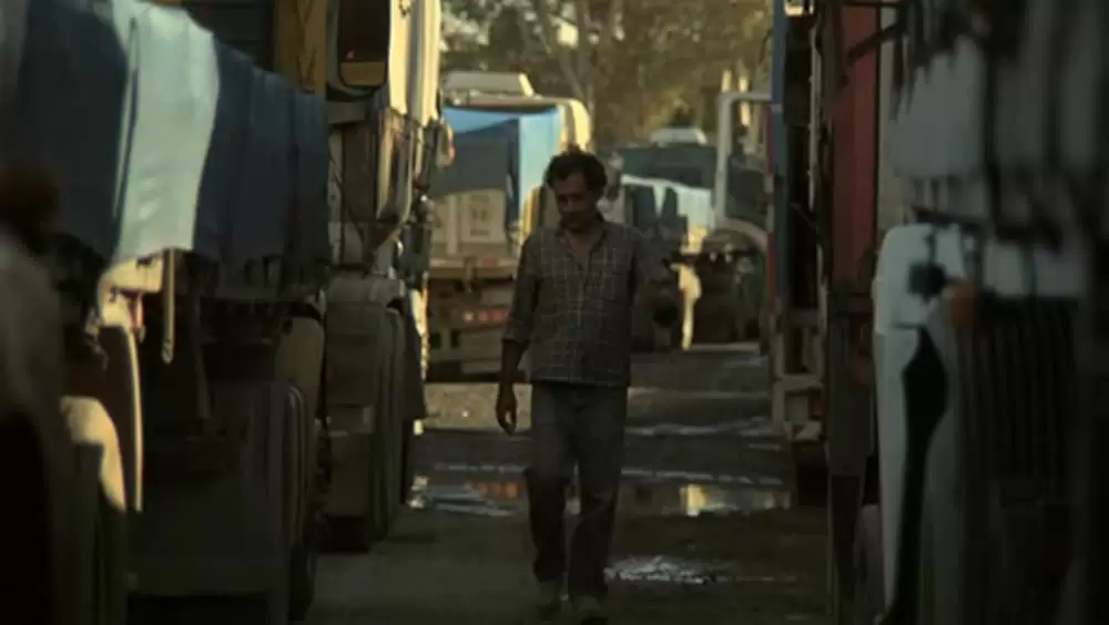 アカシアの通る道の画像