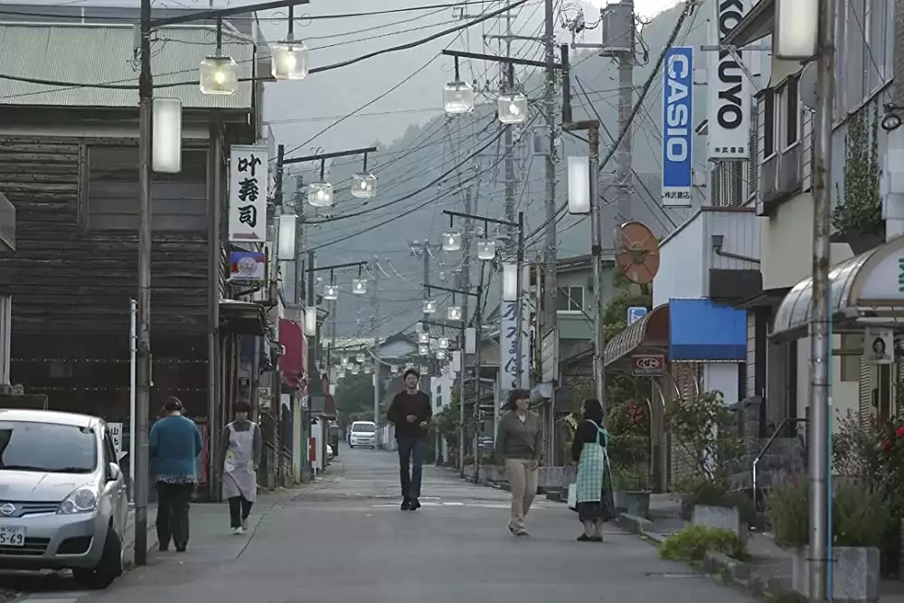 岸辺の旅の画像