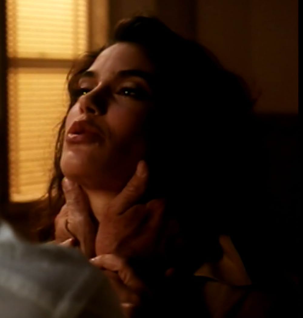 デッド・イン・ザ・ウォーターの画像