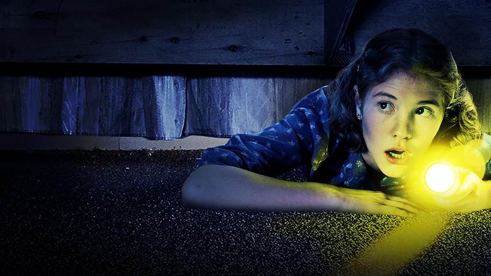 ベッドの下はふしぎの国の画像