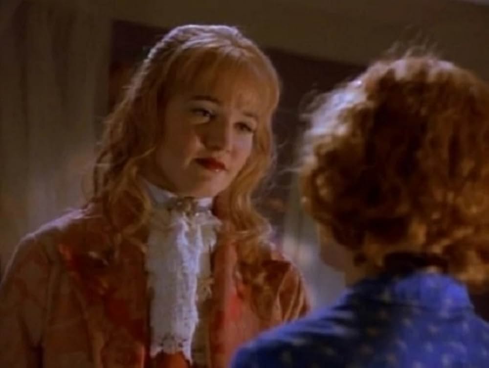 ベッドの下はふしぎの国の画像