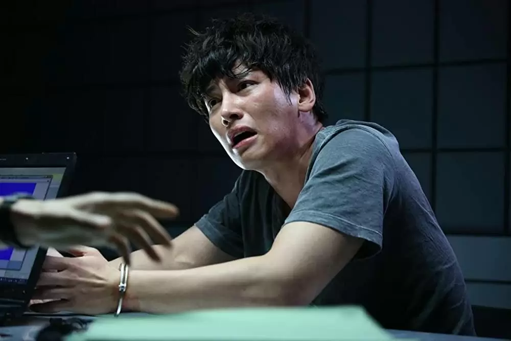 操作された都市の画像