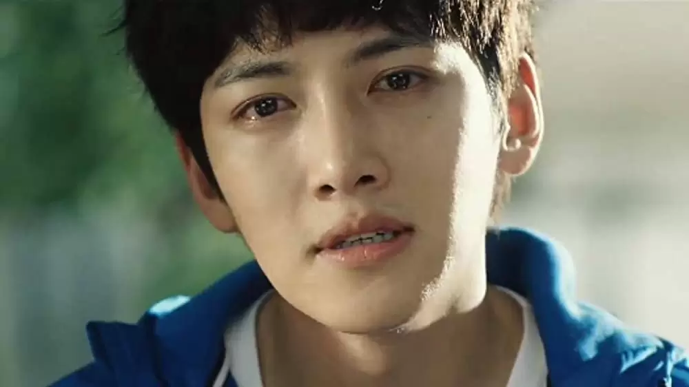 操作された都市の画像