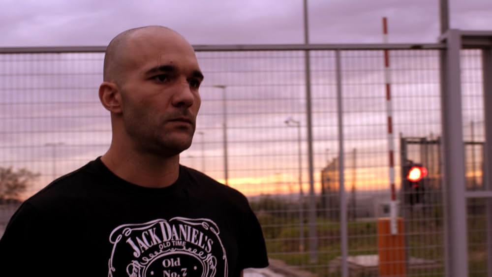 アウトロー 強奪者の画像