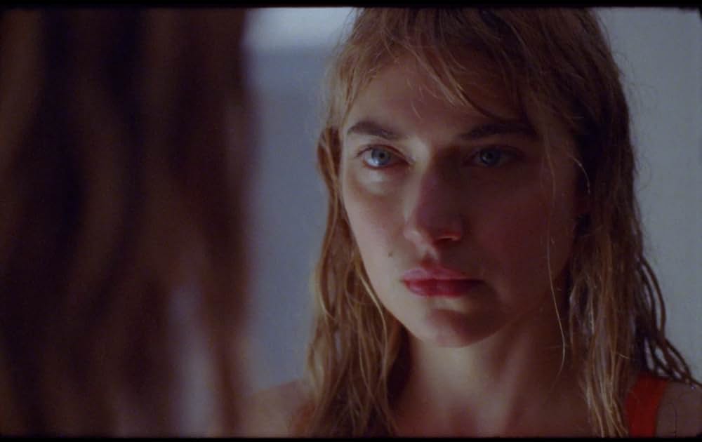 The Chronology of Water（原題）の写真