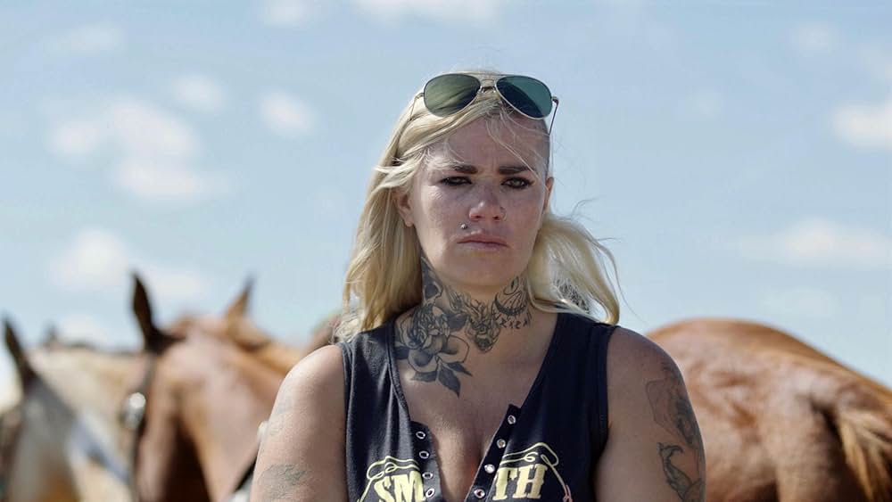 East of Wall（原題）の写真