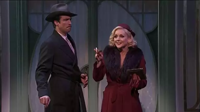 シー・ラヴズ・ミーの画像