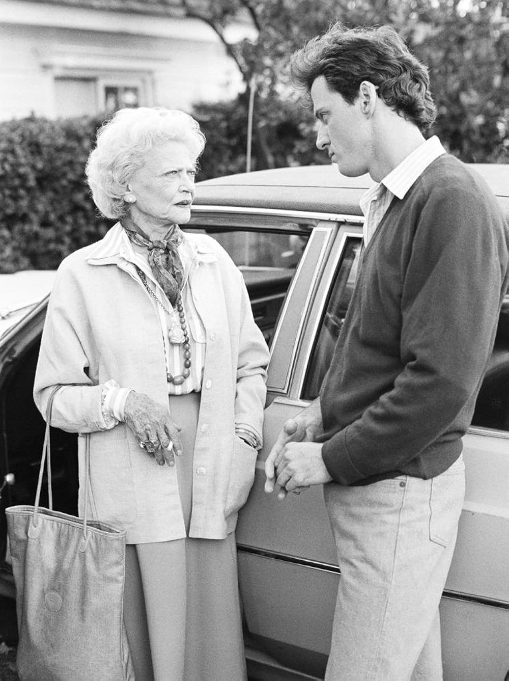 サイレント・ローズ 真実への序曲／早霜 真実への序曲の画像