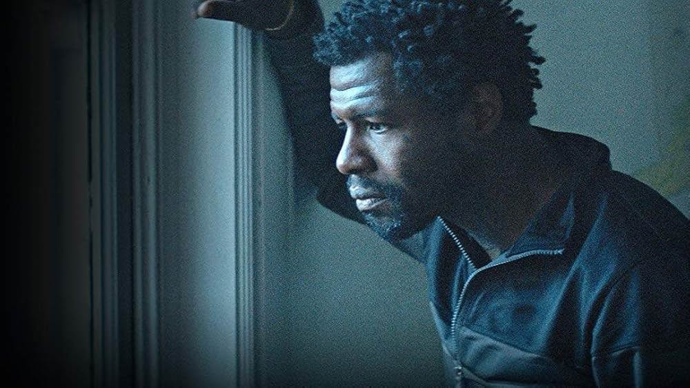 逃亡者 組織を裏切った男の画像