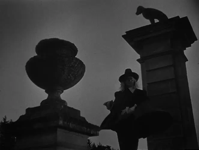 美女と野獣の画像