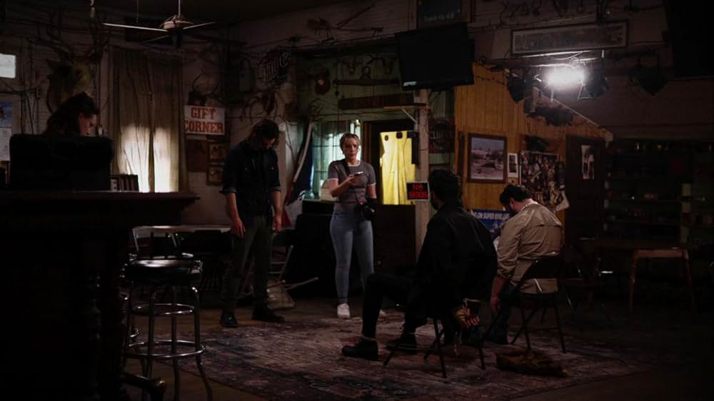 Man Finds Tape（原題）の画像