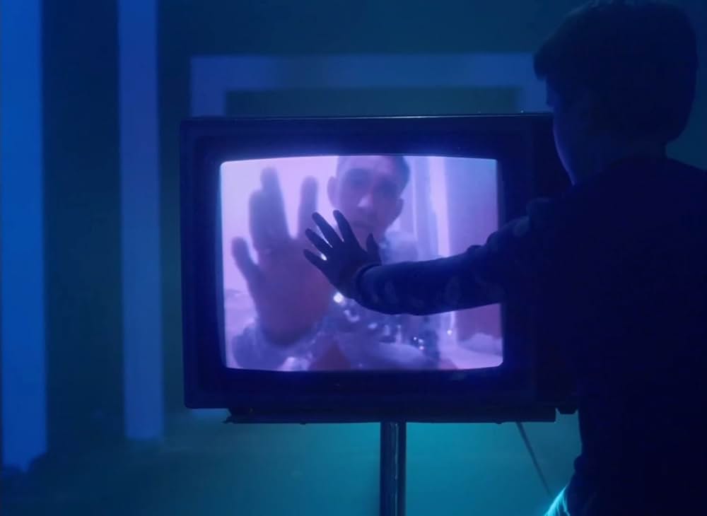 Hideous（原題）の画像