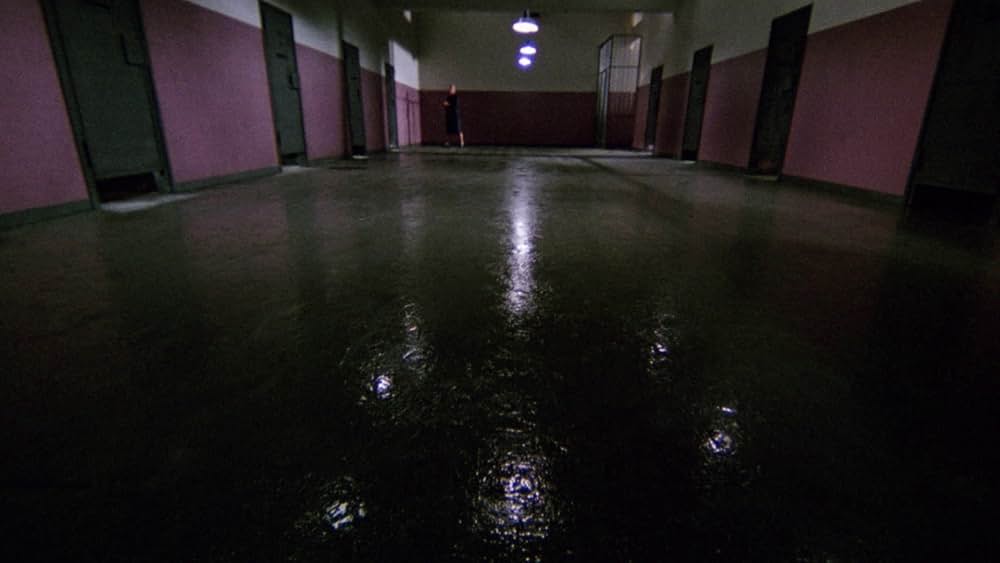 Violenza in un carcere femminile（原題）の画像