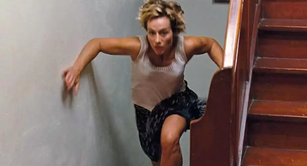 少年と自転車の画像