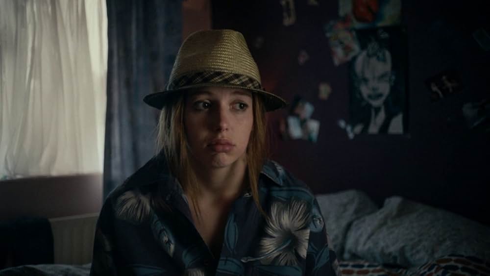 マッド・メアリーの画像