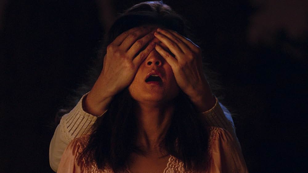 They Live in the Grey（原題）の画像