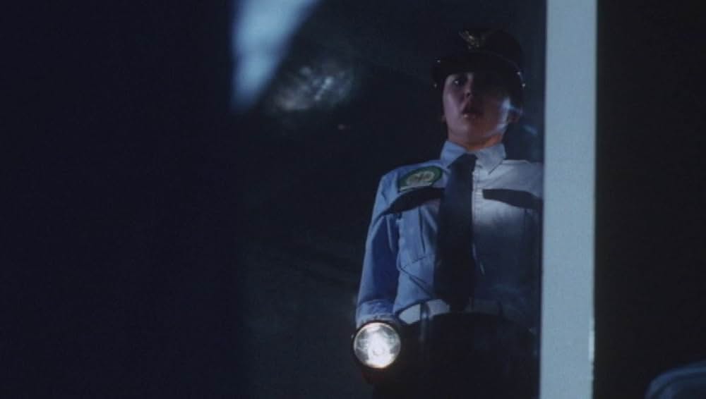 女警備員 まさぐり巡回の画像