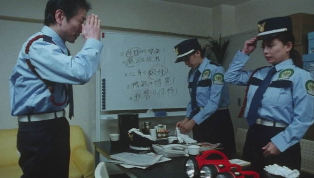 女警備員 まさぐり巡回の画像