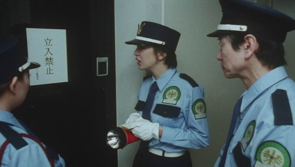 女警備員 まさぐり巡回の画像