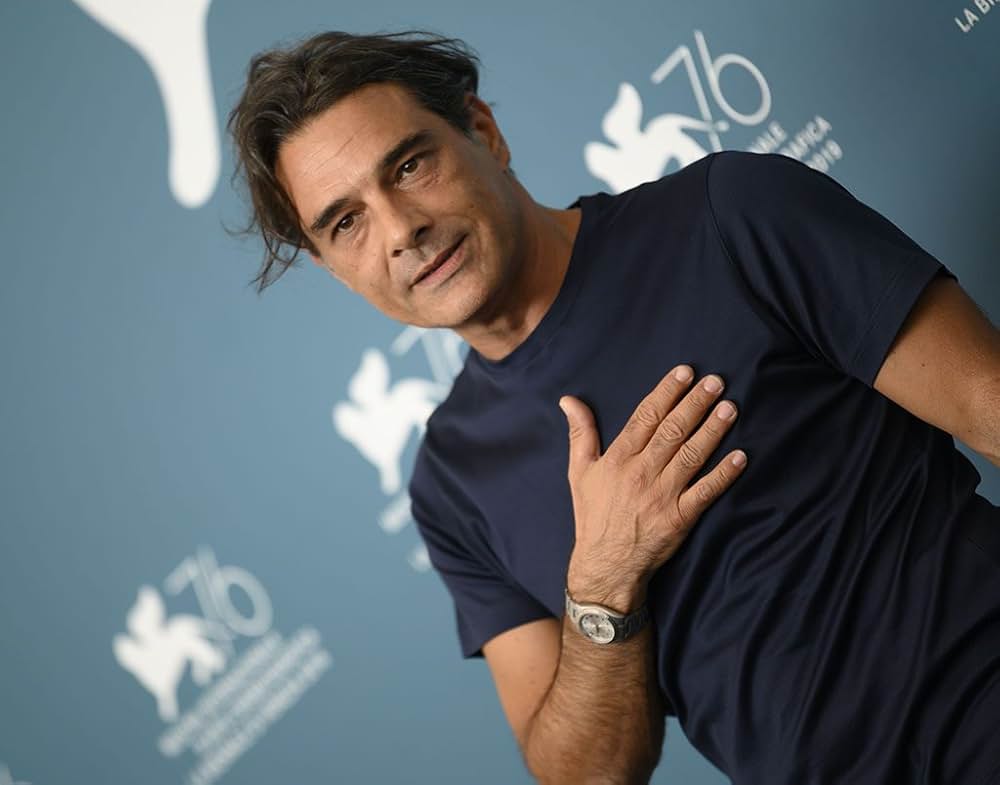 マーティン・エデンの画像