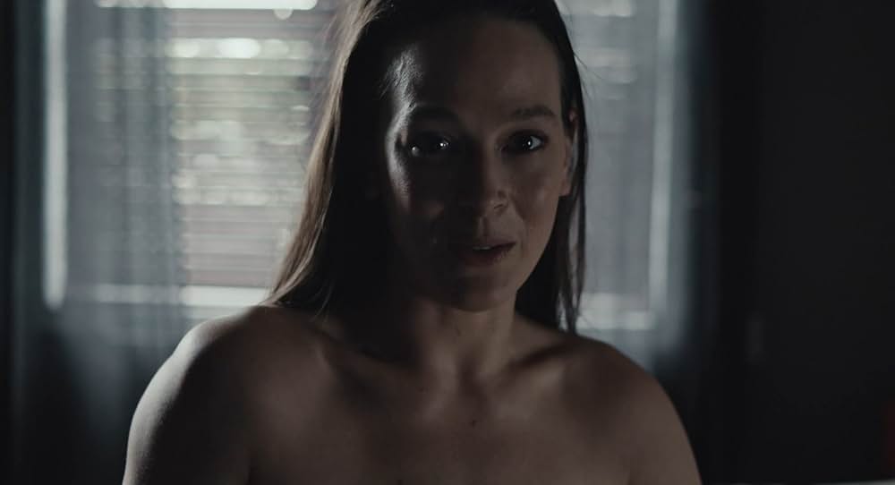 Aviva（原題）の画像