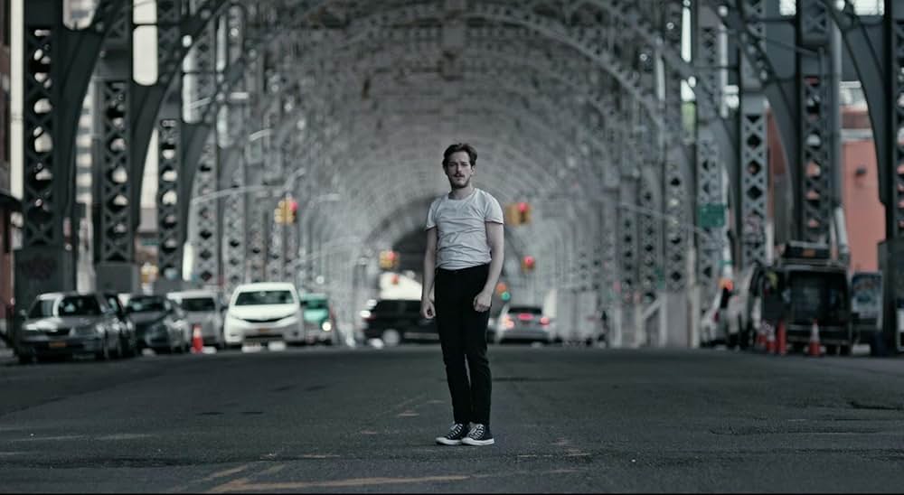 Aviva（原題）の画像