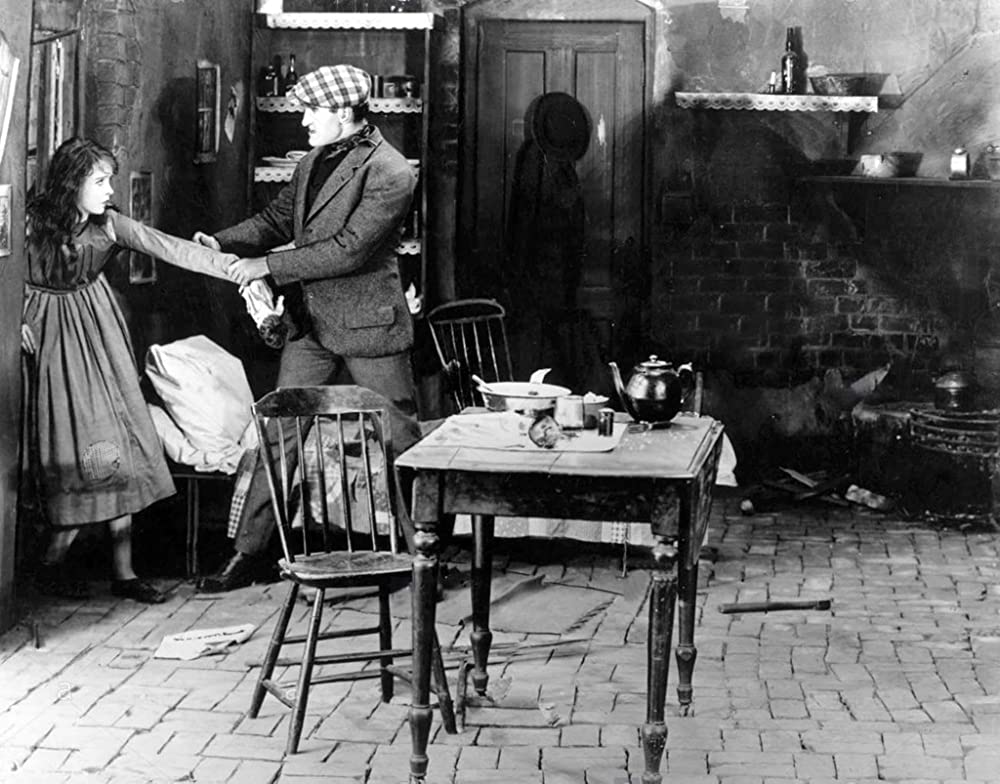 散り行く花の画像