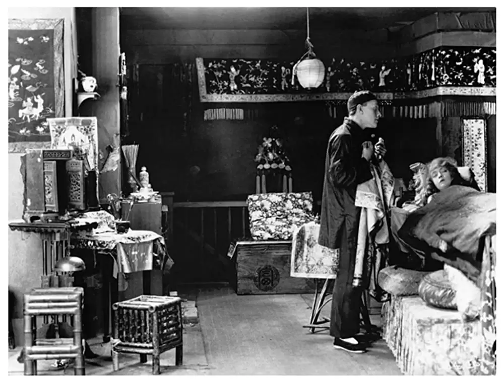 「散り行く花」リリアン・ギッシュ & リチャード・バーセルメスの画像