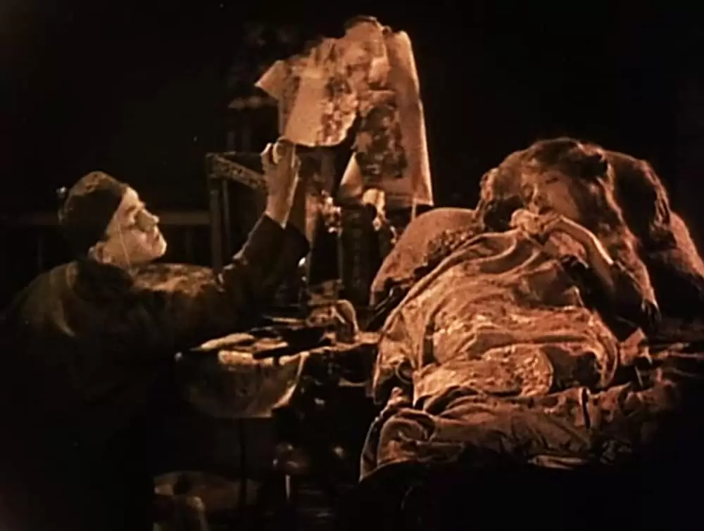 「散り行く花」リリアン・ギッシュ & リチャード・バーセルメスの画像