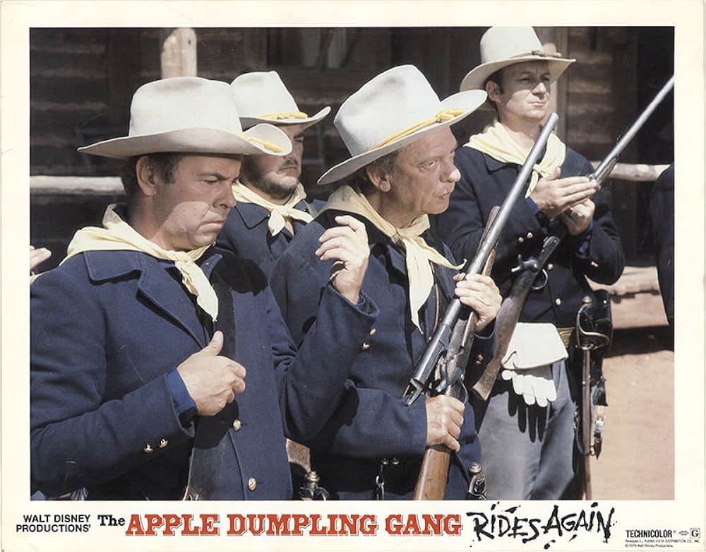 The Apple Dumpling Gang Rides Again（原題）の画像