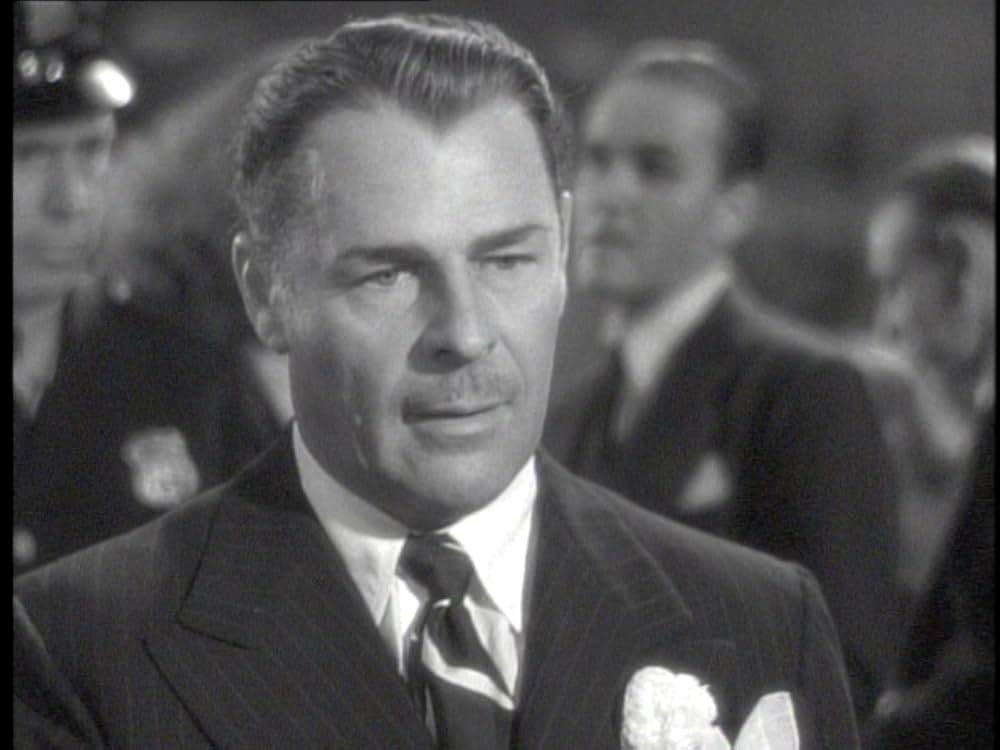 必殺の右パンチの画像