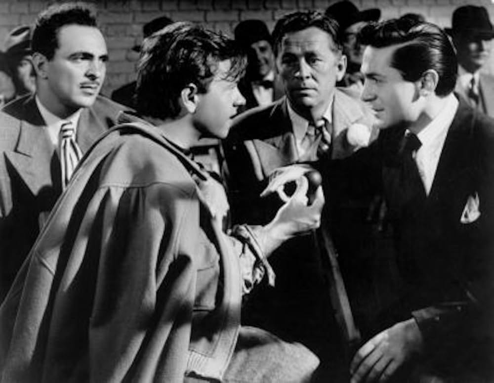 必殺の右パンチの画像