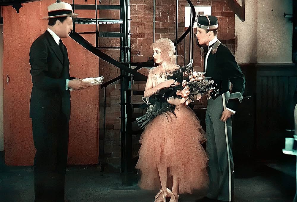 エロ大行進の画像