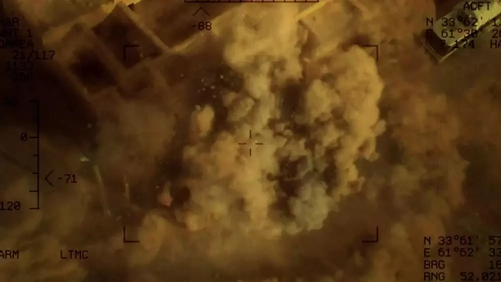 ドローン・オブ・ウォーの画像