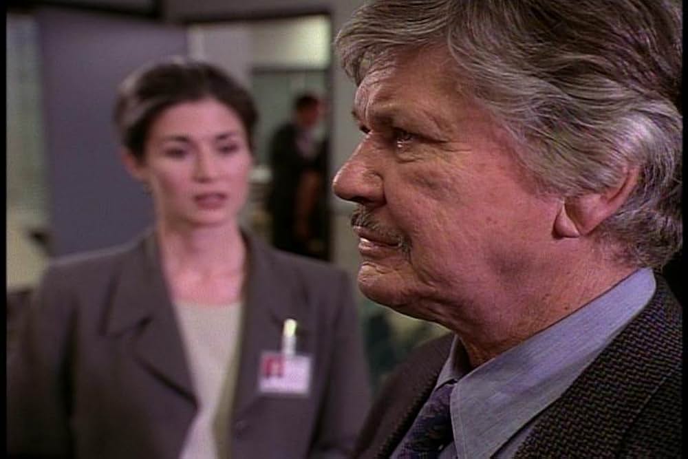 ラスト コップ 血塗られた狼の画像