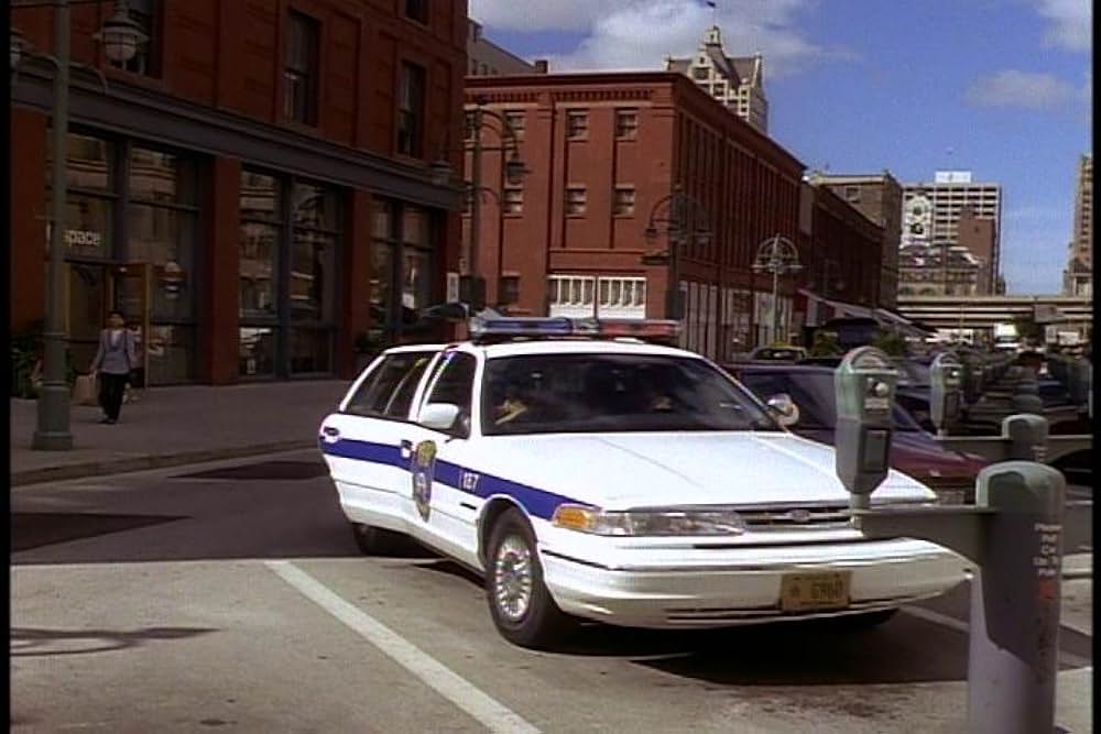 ラスト コップ 血塗られた狼の画像