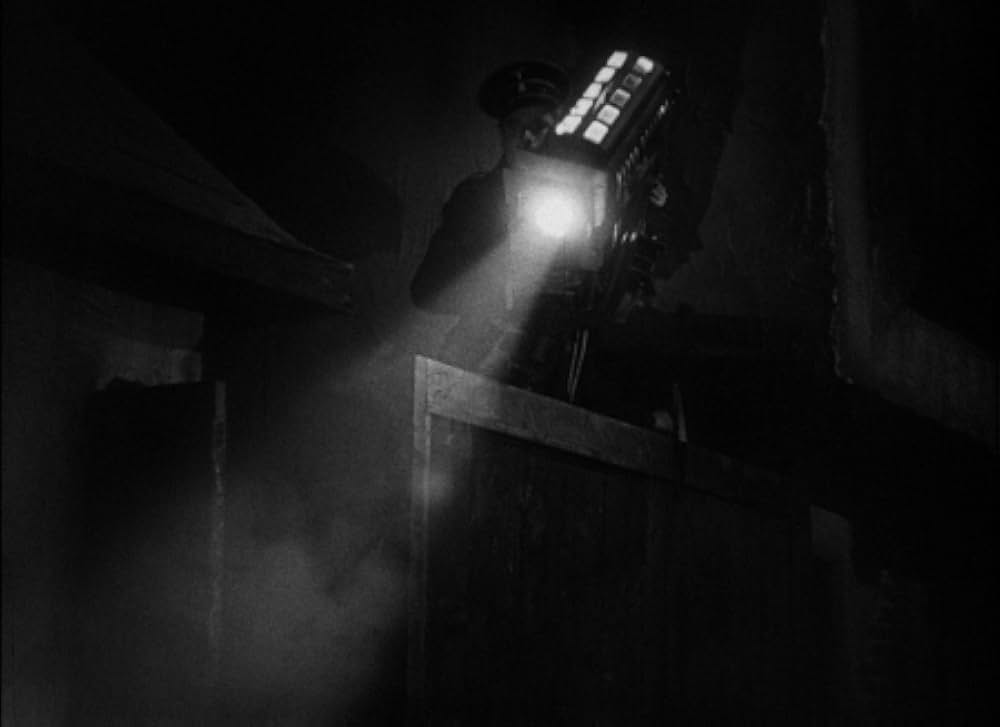 Pastor Hall（原題）の写真