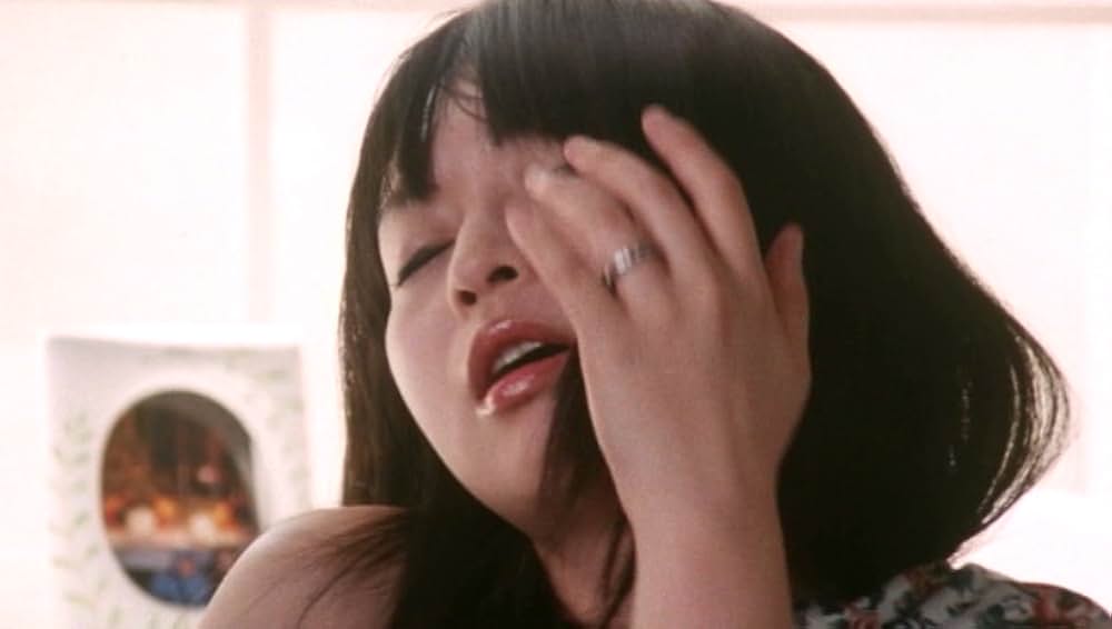 新婚妻の性欲 求める白い肌の画像