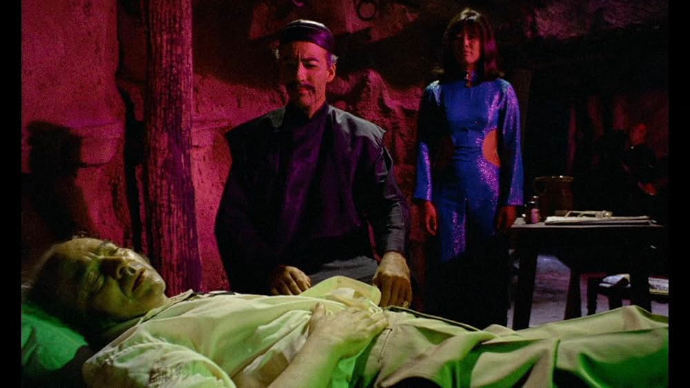 The Castle of Fu Manchu（原題）の画像