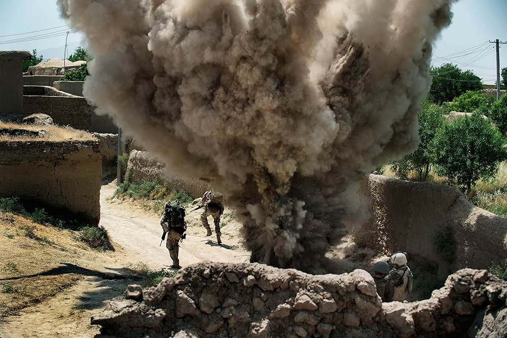 クロッシング・ウォー 決断の瞬間の画像