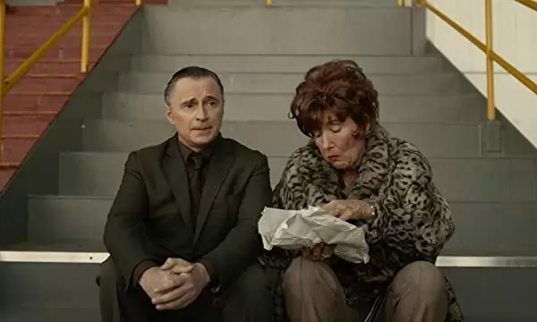 「バーニー・トムソンの殺人日記」エマ・トンプソン & ロバート・カーライルの画像