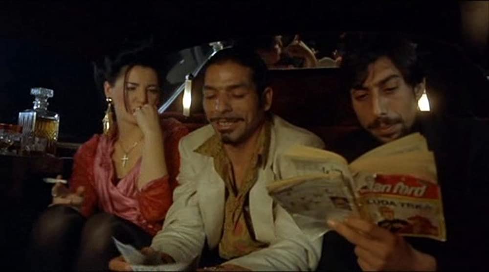 黒猫・白猫の画像