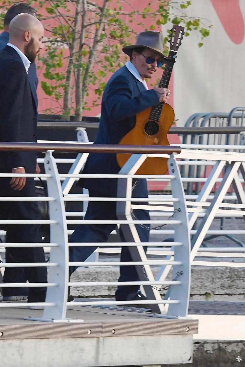 ウェイティング・バーバリアンズ 帝国の黄昏の画像