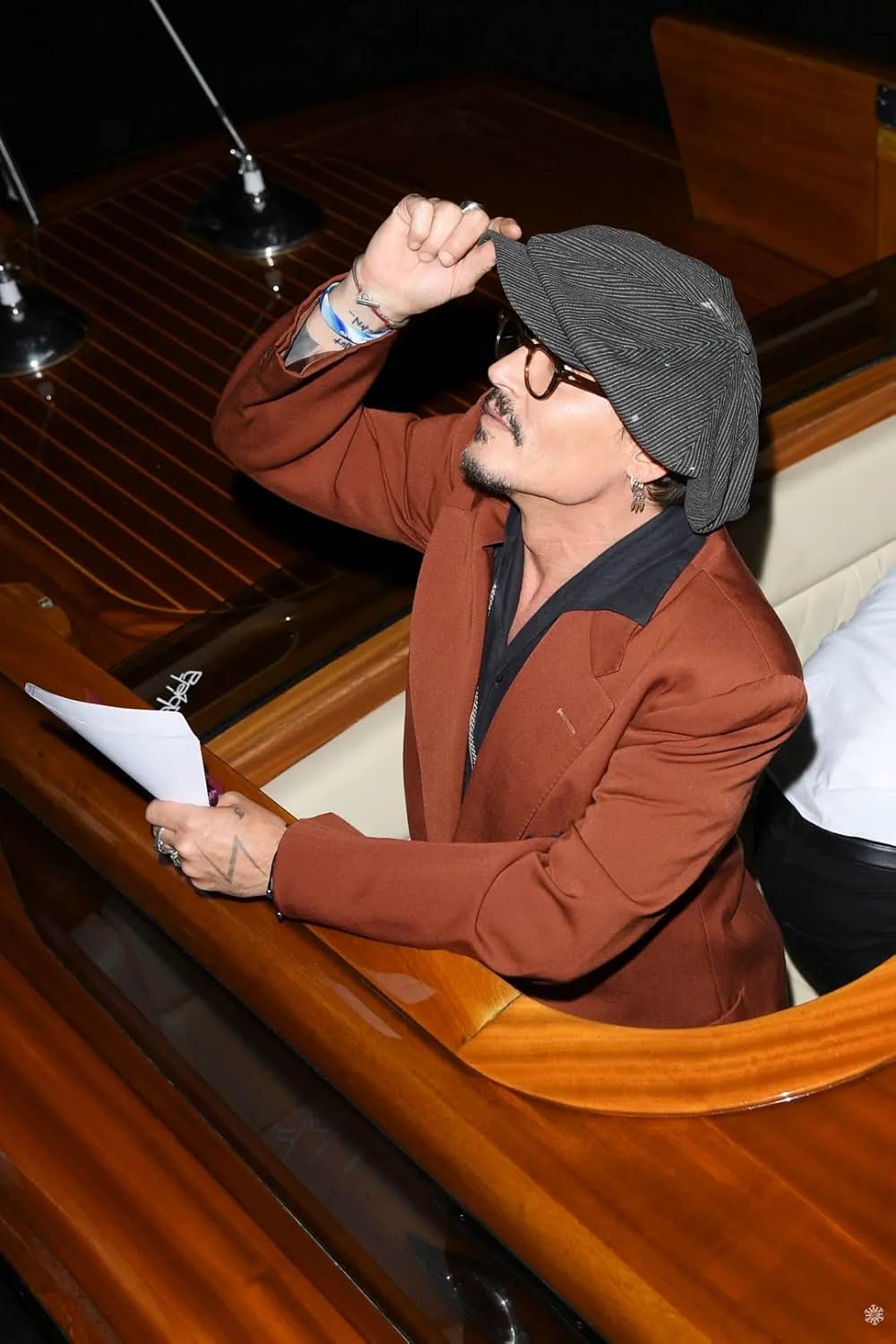 ウェイティング・バーバリアンズ 帝国の黄昏の画像