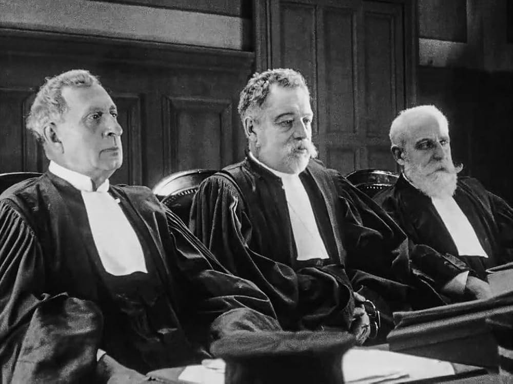 秘密の家の画像