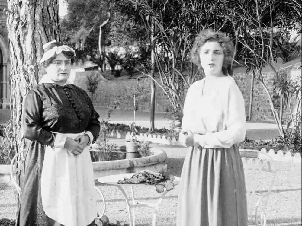 秘密の家の画像