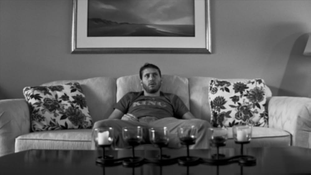 A Ghost Waits（原題）の画像