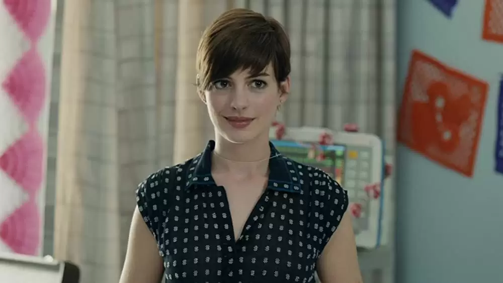 「ブルックリンの恋人たち」アン・ハサウェイの画像