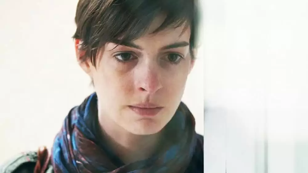 「ブルックリンの恋人たち」アン・ハサウェイの画像